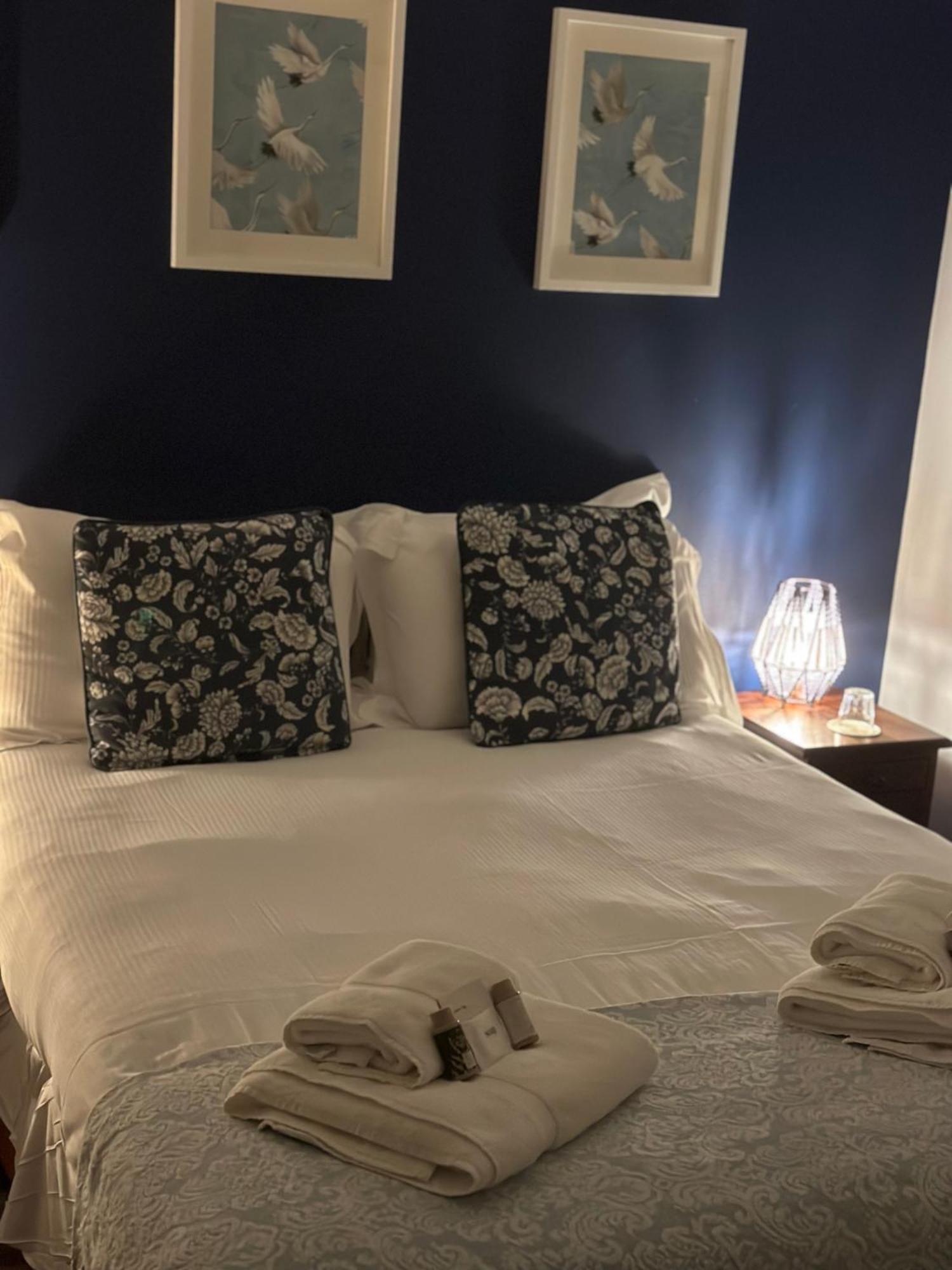 The Kings Arms Inn Montacute Quarto foto
